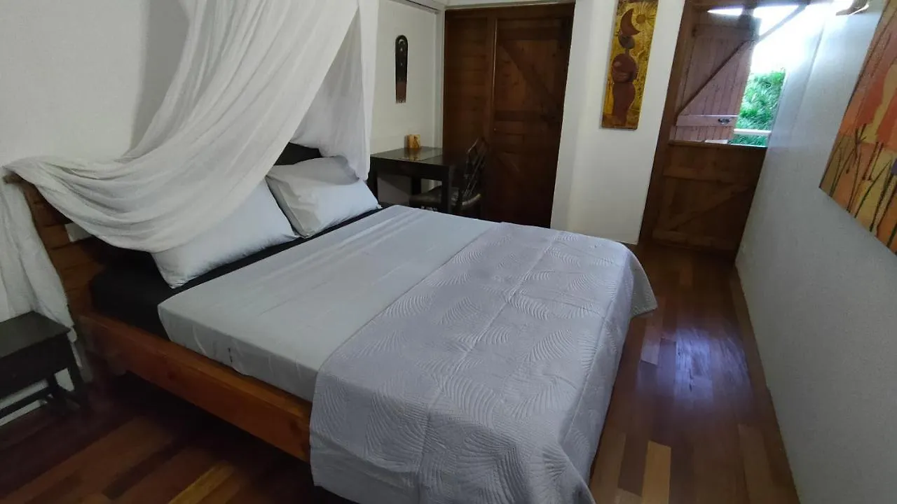 Au Vieux Manguier Villa Deshaies